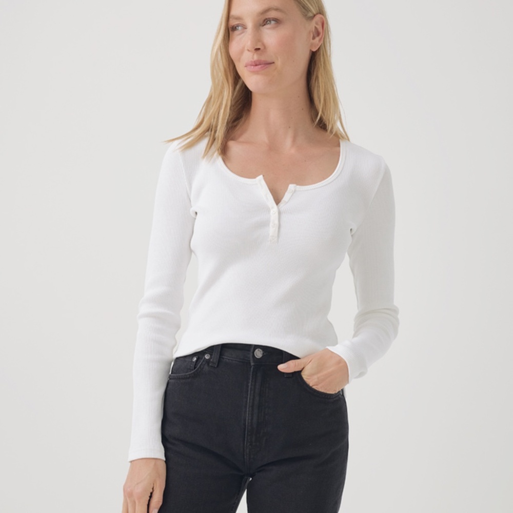 Pact Women's Tops in Black and White Lot of 2